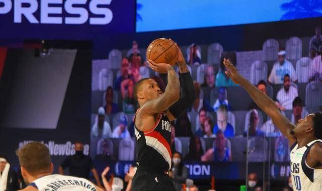  马尔卡宁精准投射爵士力克火箭，申京双二十数据难挽败局