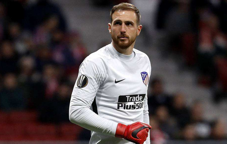  利物浦门将神扑救主，红军客场艰难逼平领头羊