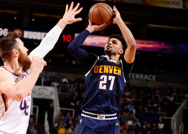  莫兰特暴扣绝杀灰熊加时险胜鹈鹕豪取四连胜  