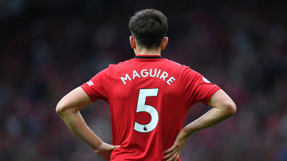  曼联后防频频失误，送礼大户痛失好局